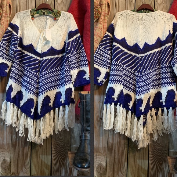 Piperlime Sweaters - Gorgeous knitted tunic adorable skinny’s & boots